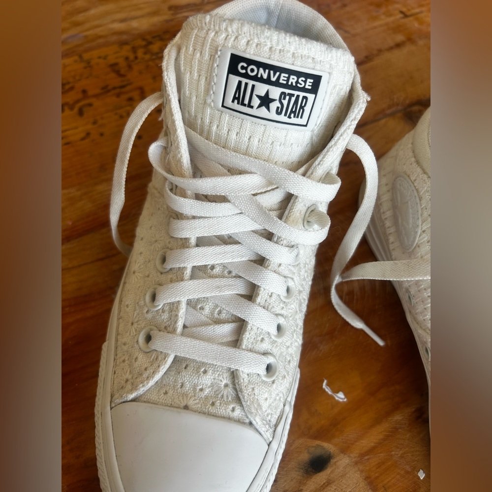 Converse Chuck Taylor Shoreline Mid Top Off White Sneaker Women Size 8 - Picture 6 of 12